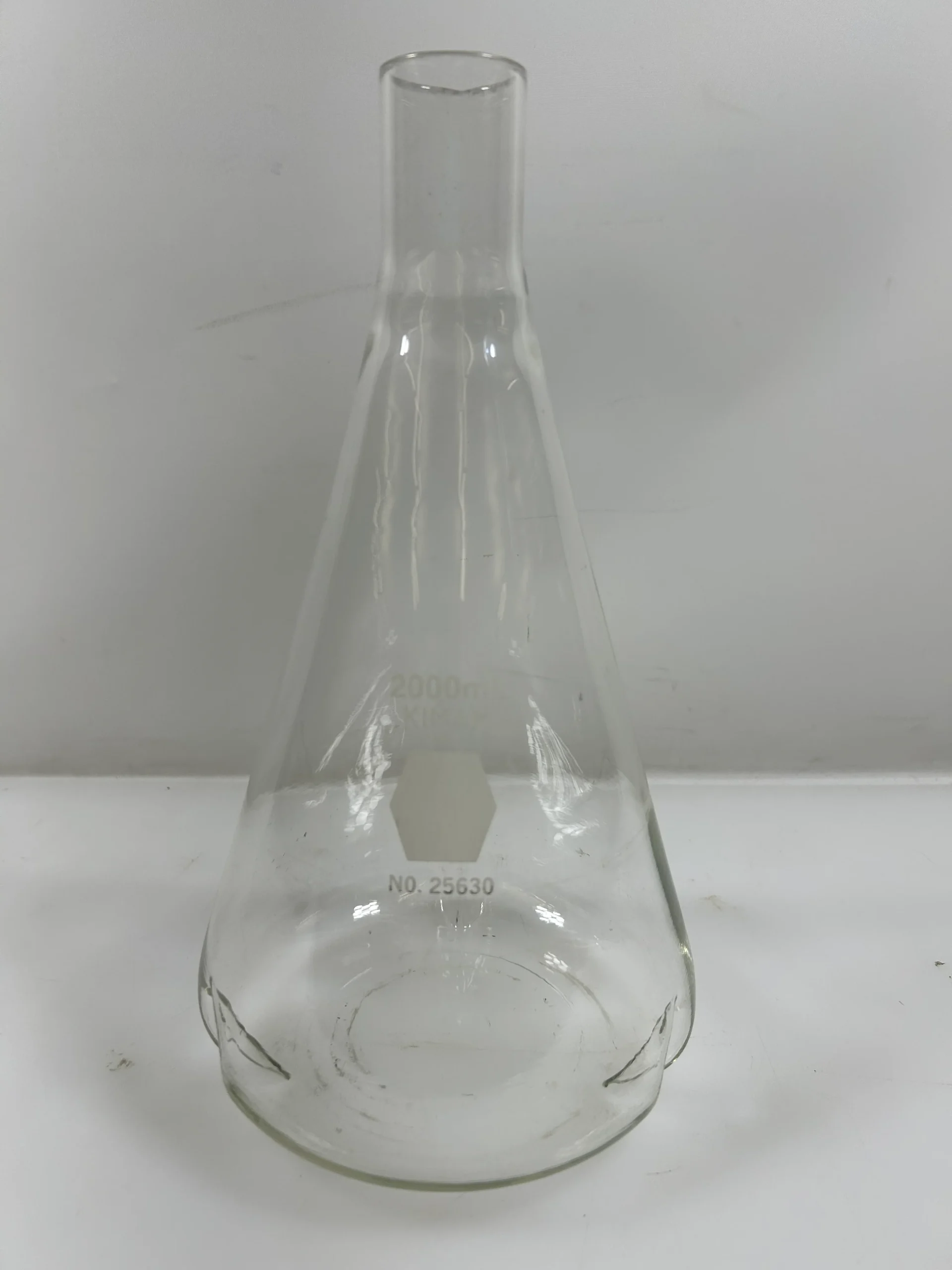 Lab Glass Erlenmeyer 2000ml Flask