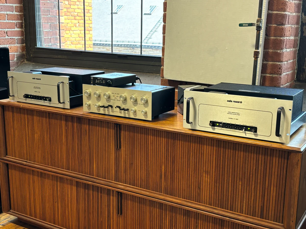 Audio Research Model M100 Glorious Classic Monos - SOLD