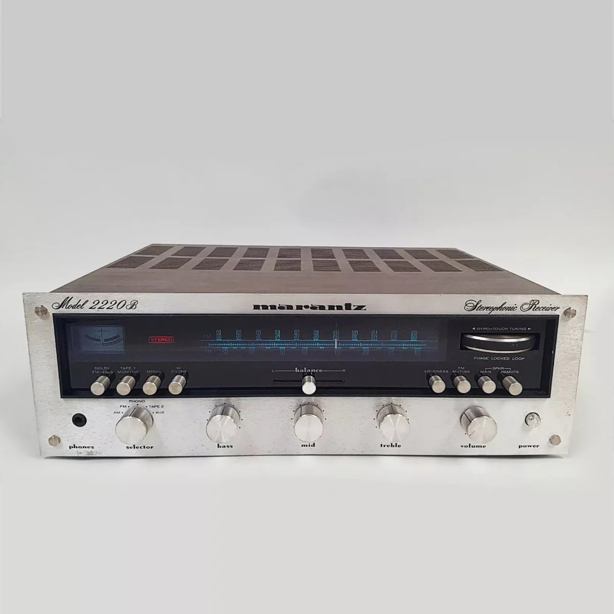 2220B Stereophonic Receiver