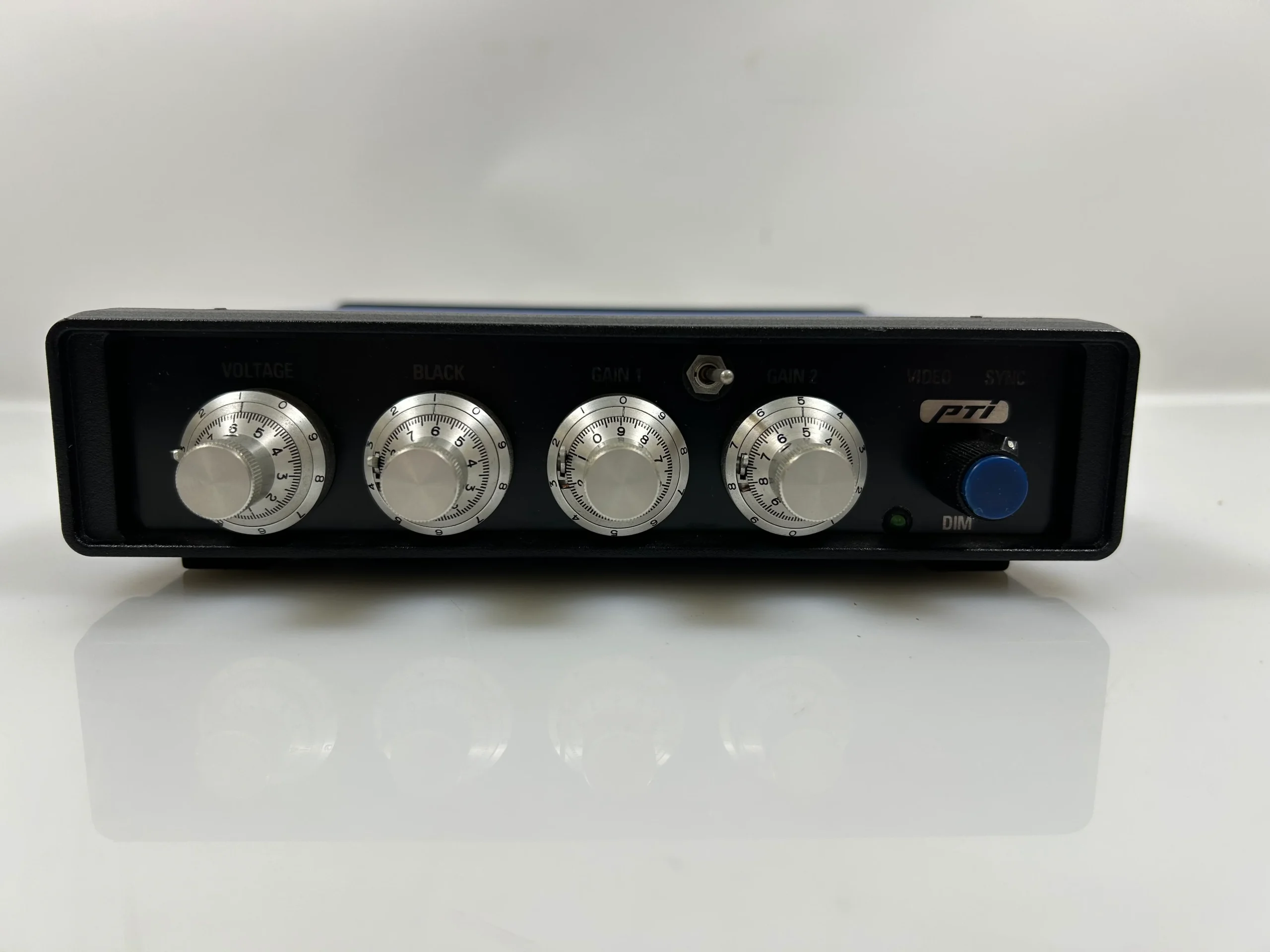 Photometrics PTI IC-100 Microscope Controller