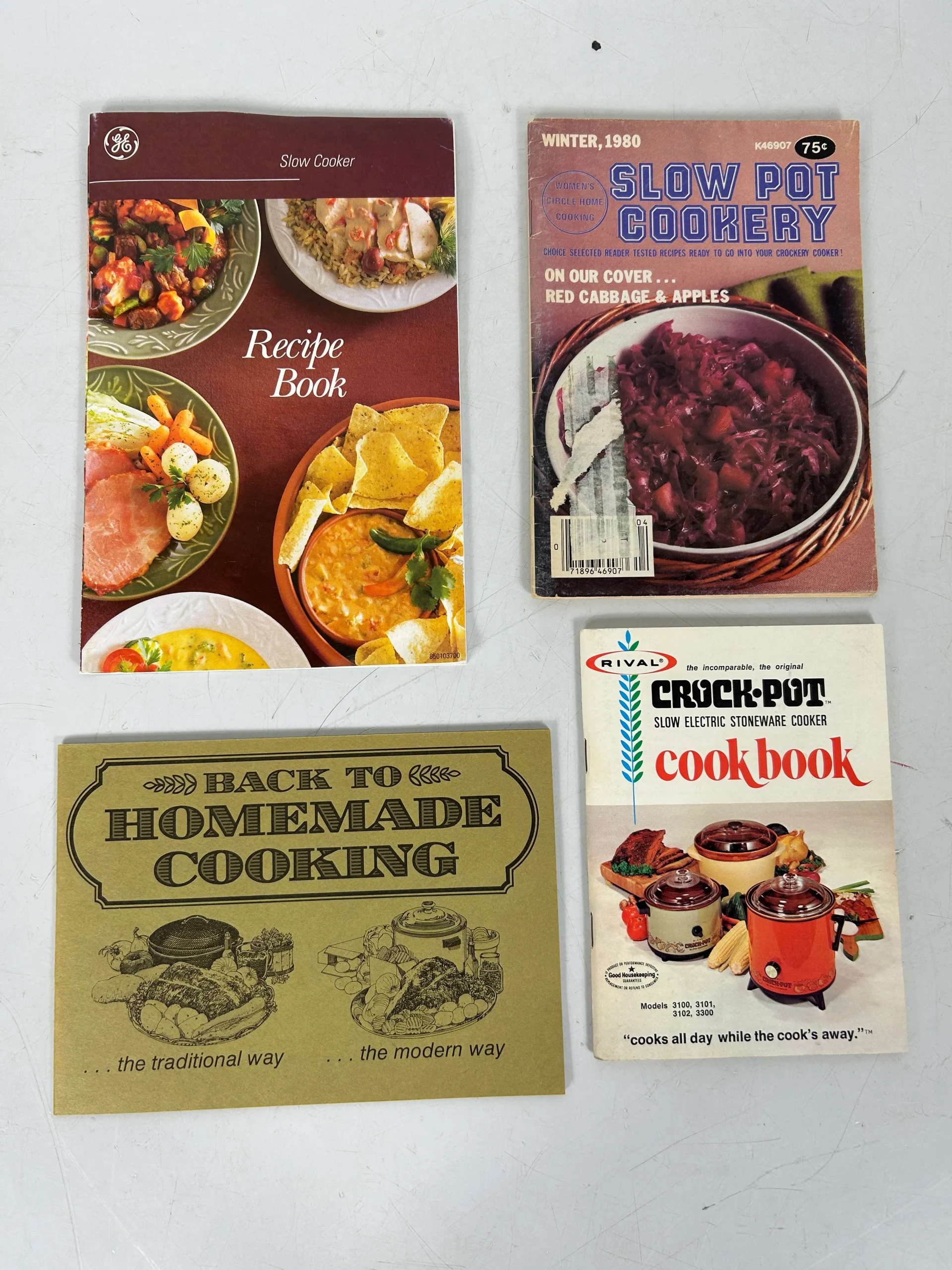 4-vintage-slow-cooker-recipe-booklets-womens-circlerivalgetabasco-sc.webp 4 Vintage Slow Cooker Recipe Booklets Women's Circle/Rival/GE/Tabasco SC