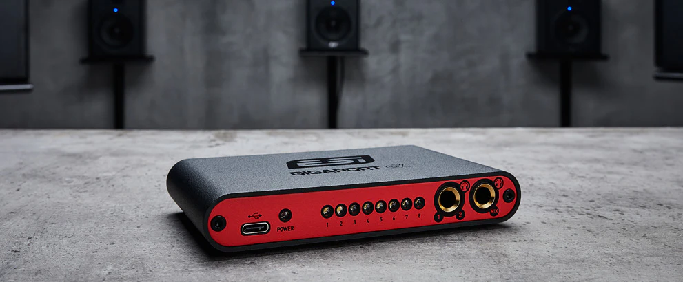 5_esi-GIGAPORTeX.webp ESI Audio GIGAPORT eX - Professional 24-bit / 192 kHz 8 Output USB Audio Interface - Black/Red