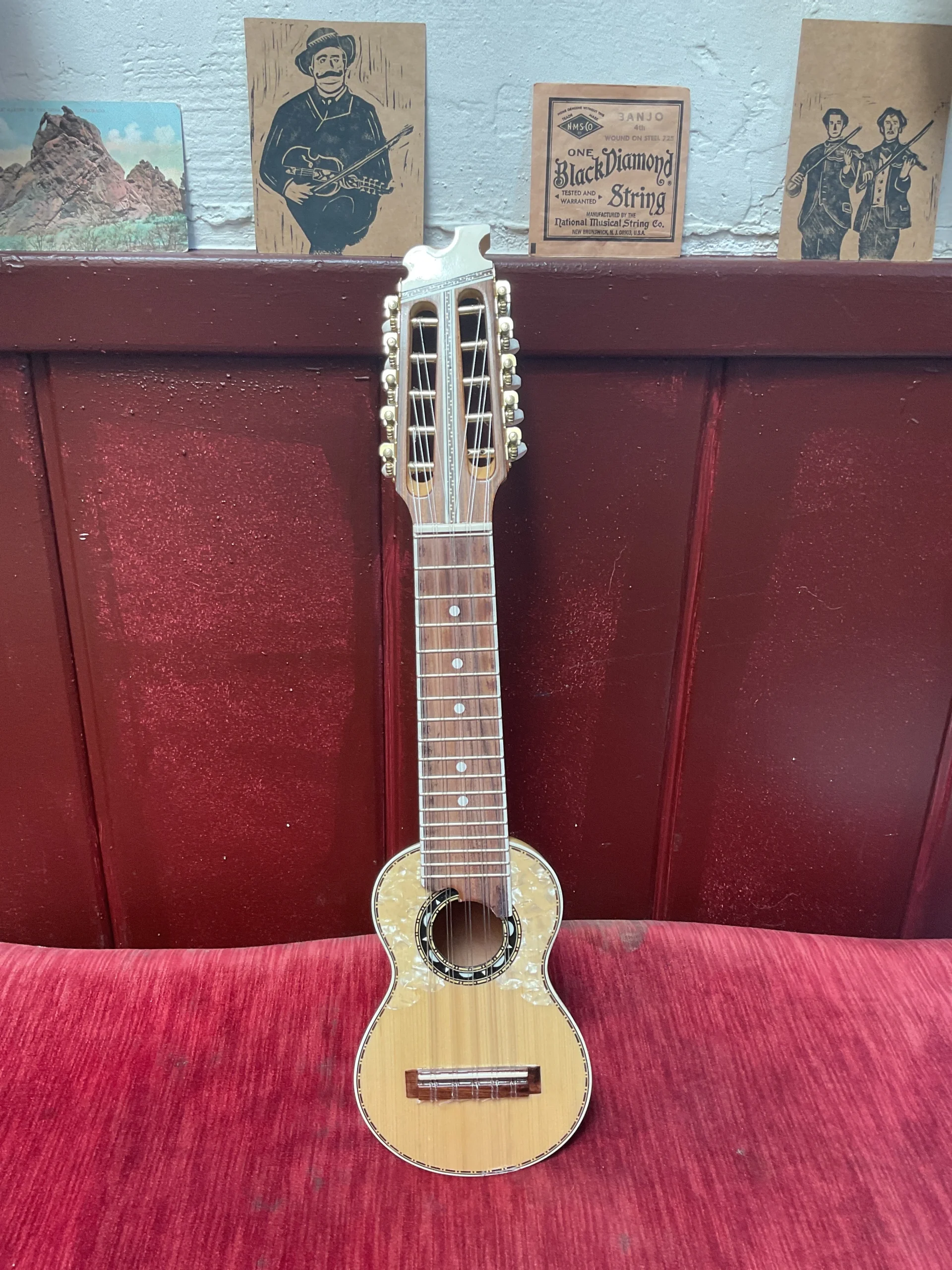 A7CAC32A-E7F1-4A83-B2D1-ED0E6881EFFE.webp No Label Intermediate Bolivian Charango with Bag