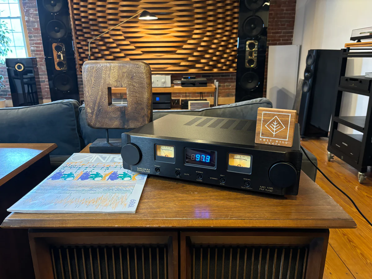 Magnum Dynalab, MD105 FM Tuner - Takes You Everywhere There's an FM Signal