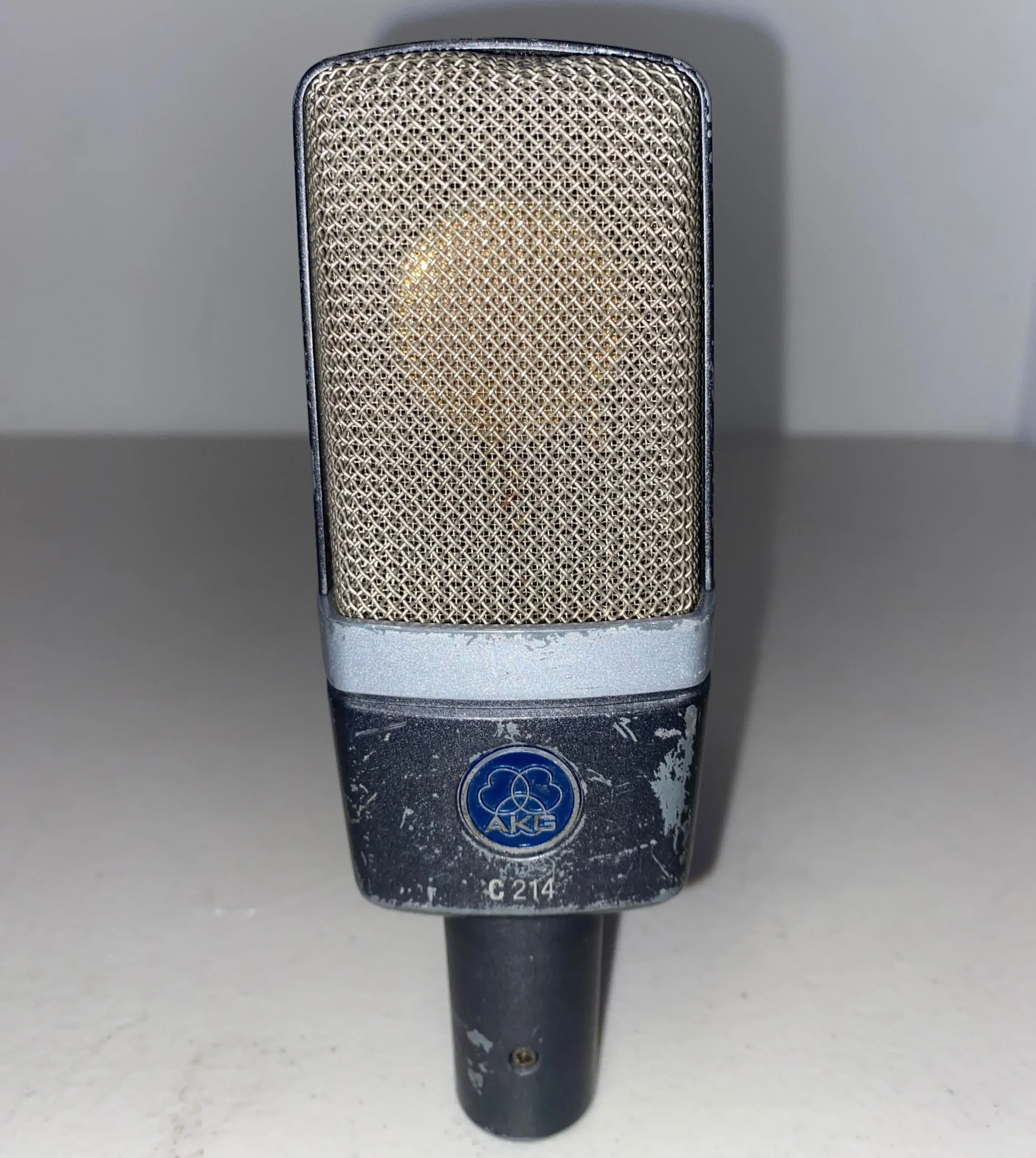 AKG C214 Condenser Microphone