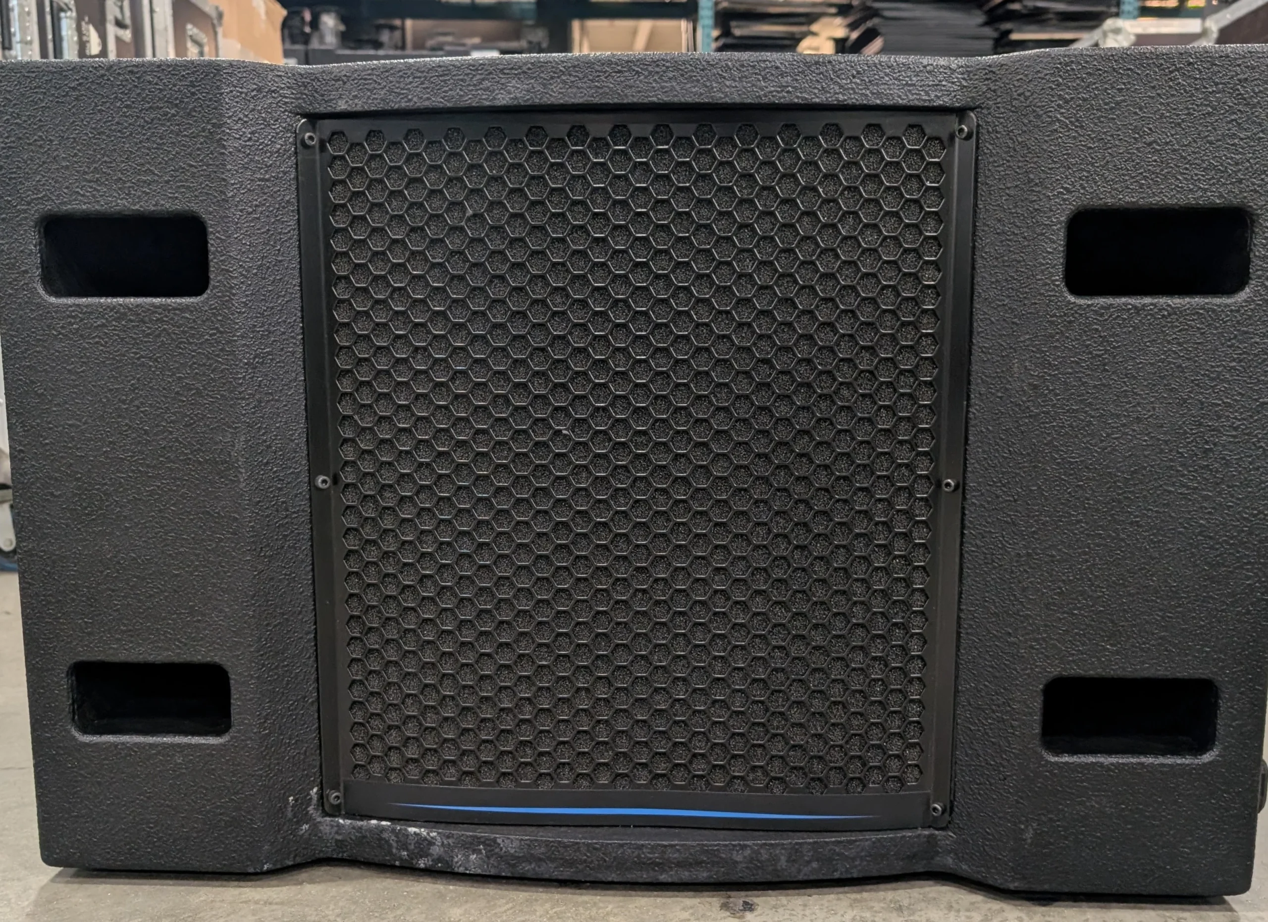 APG_TB118S_Subwoofer_Front.webp APG TB118S Subwoofer