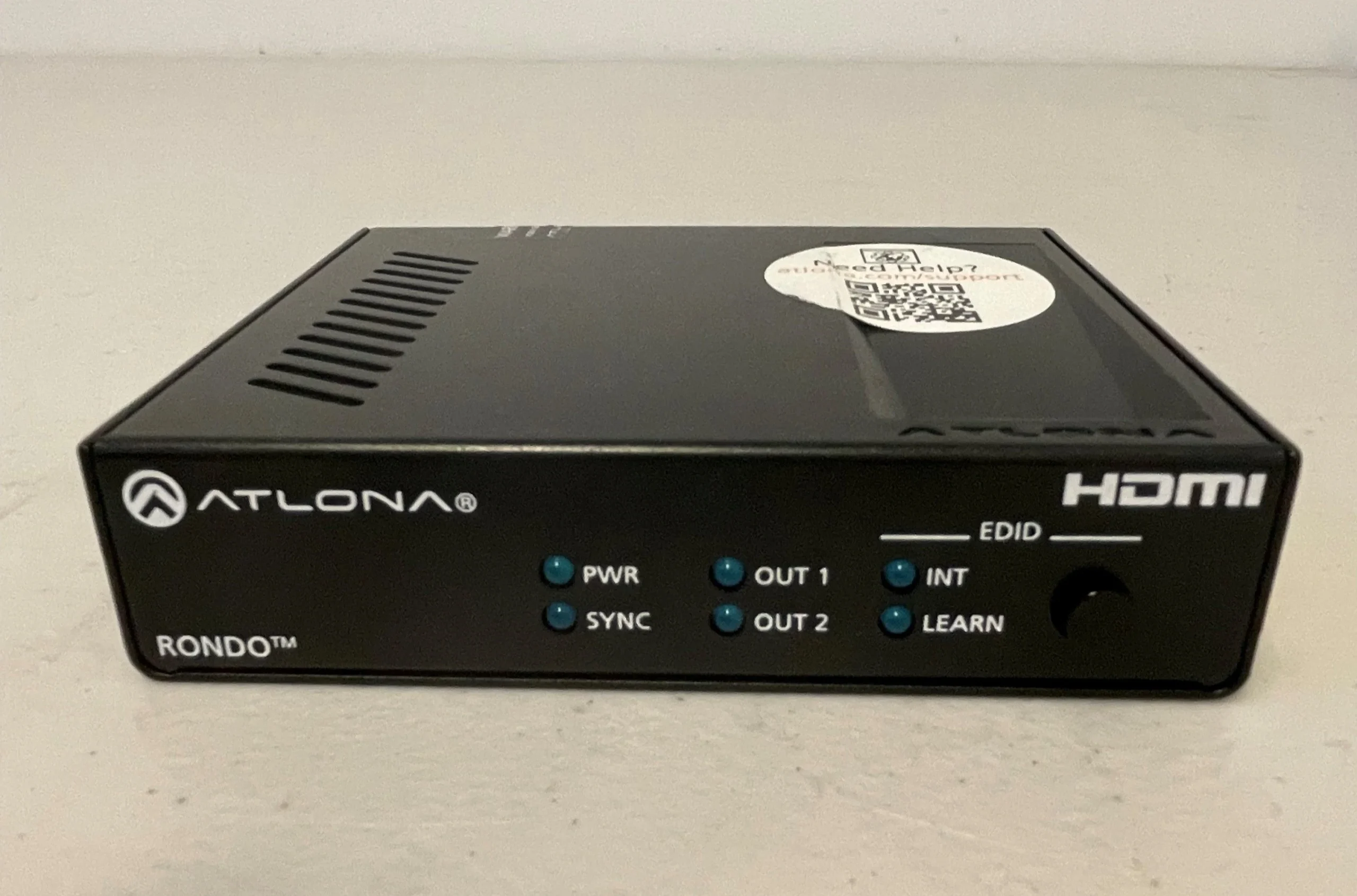 Altona_Rondo_HDMI_Distribution_Amplifier_Front.webp Atlona Rondo 442 4K/HDR 1x2 HDMI Distribution Amplifier