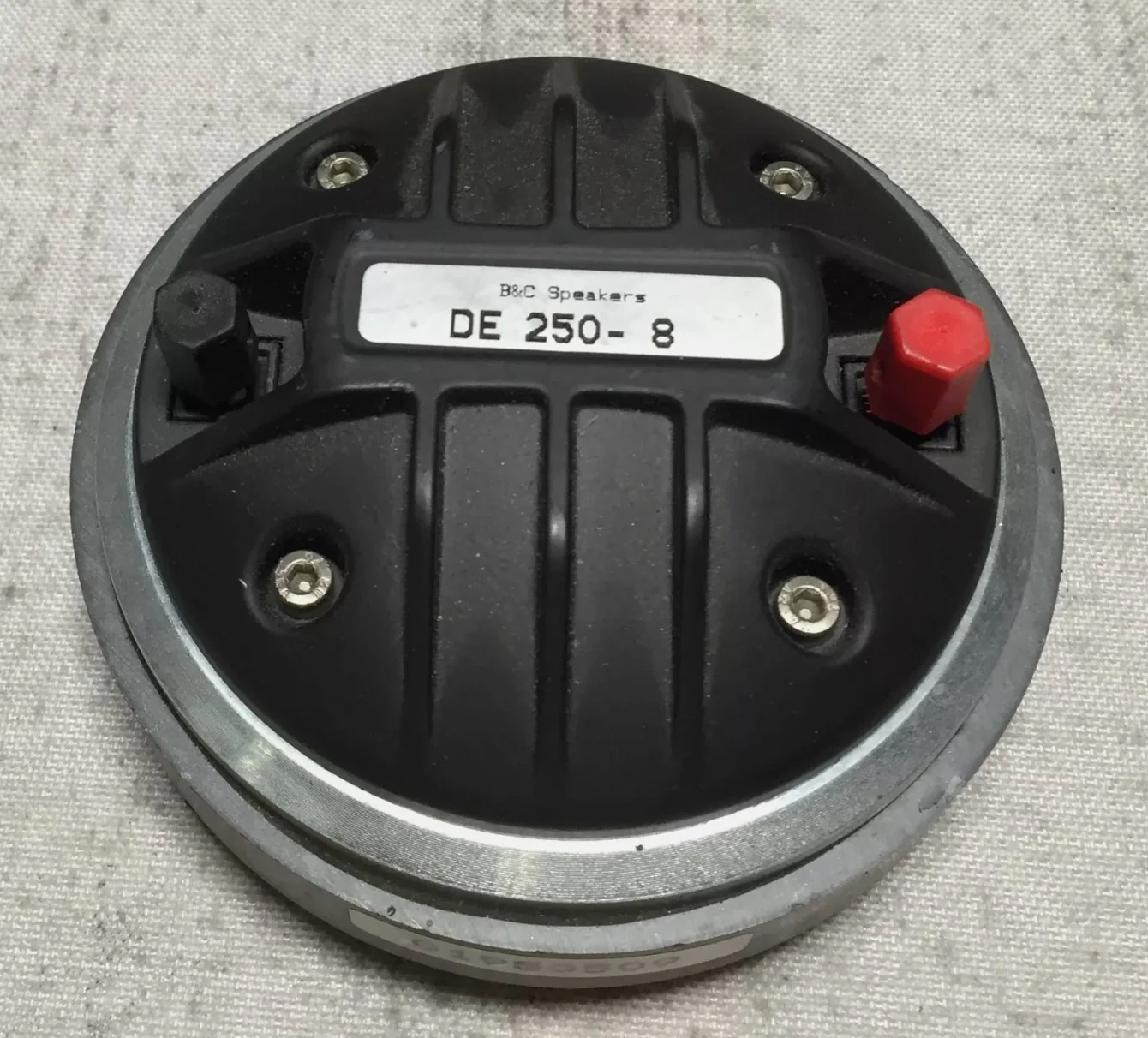 B&C DE250-8, 8 ohm Compression Driver