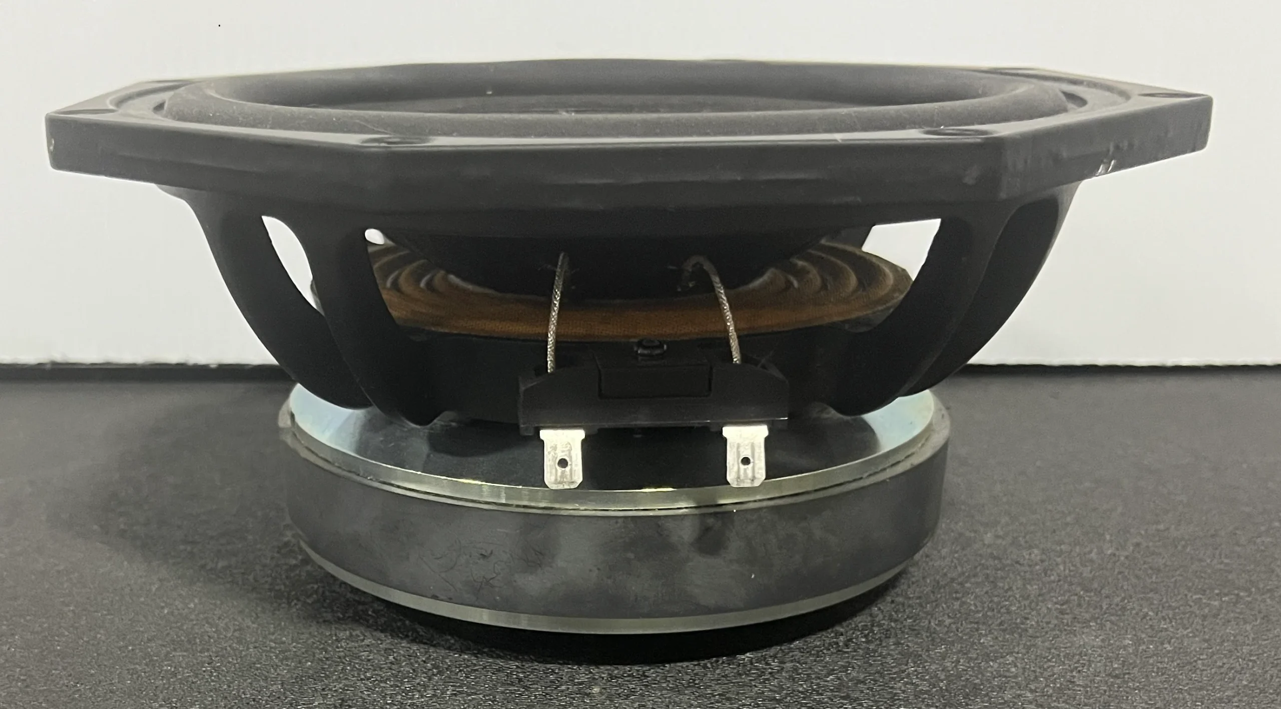 B&C 8FG64-16, 16 Ohm, 8” Subwoofer