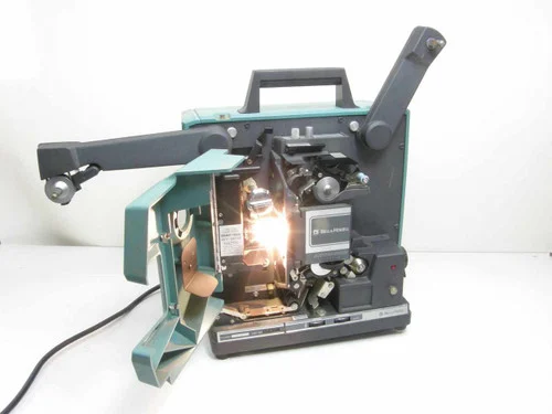 Bell & Howell / B&H 1592 B16MM FilmoSound Movie Projector