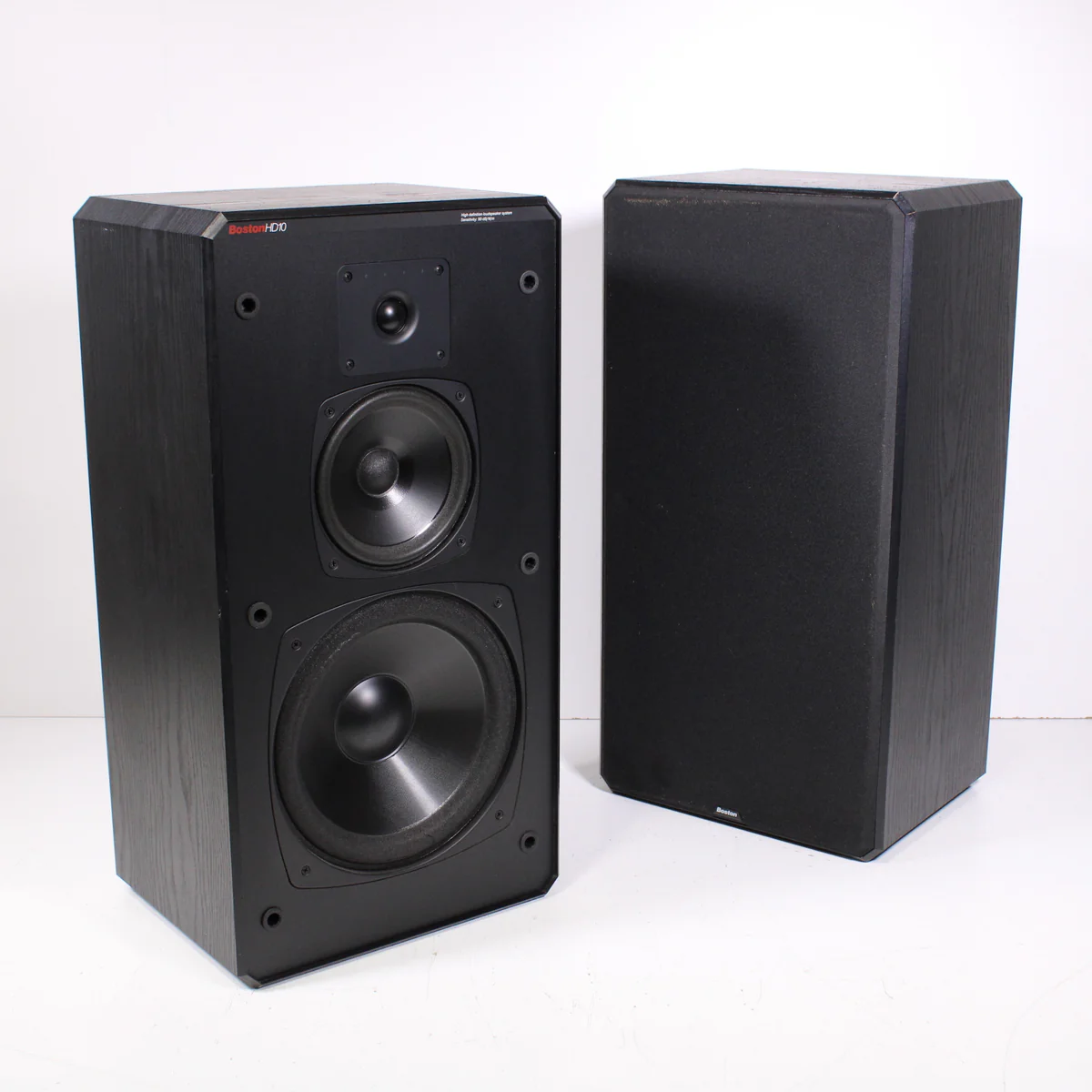Boston Acoustics HD10 3-Way High Definition Loudspeaker Speaker Pair (NEEDS NEW FOAM)