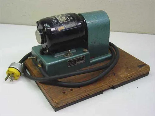Carpenter MFG 8x4Wire Twister Machine