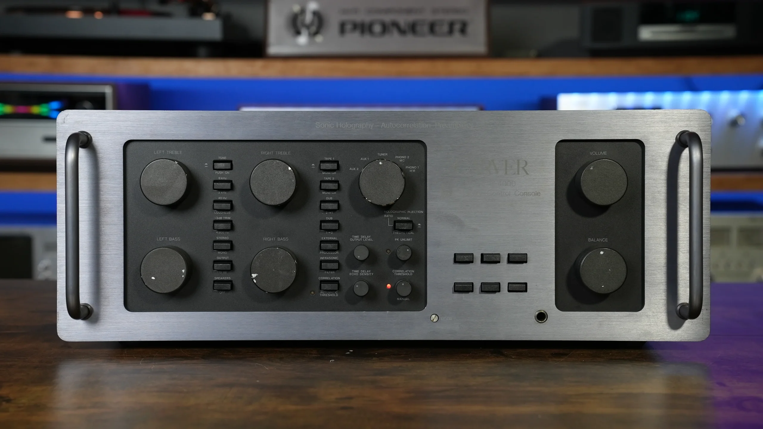 Carver C-4000