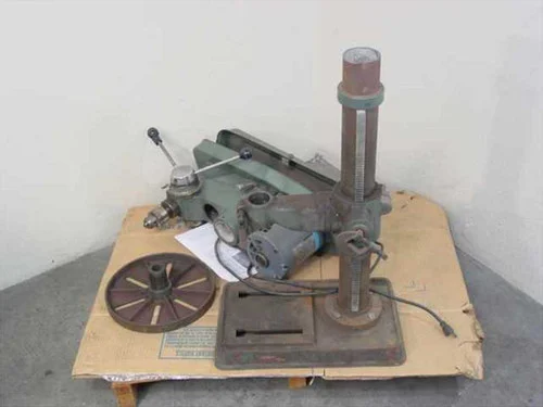 Chicago DP-515Heavy Duty 5-Speed Drill Press - Damaged for Parts