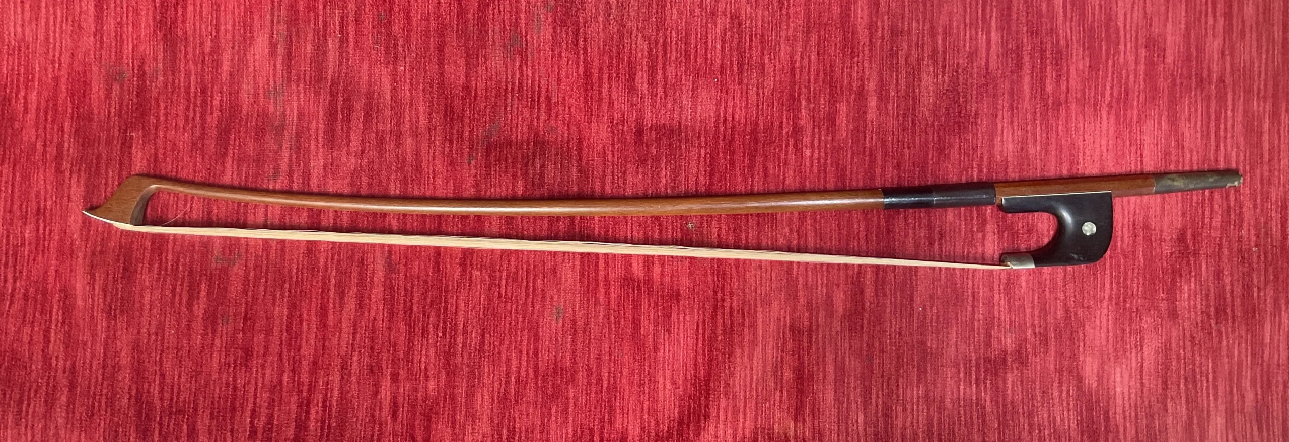D66D0EA6-5141-4F80-A6E3-BDB9E0D375B7.webp Vintage German Bass Bow