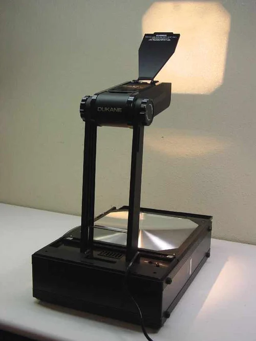 Dukane 28A600Portable Overhead Projector
