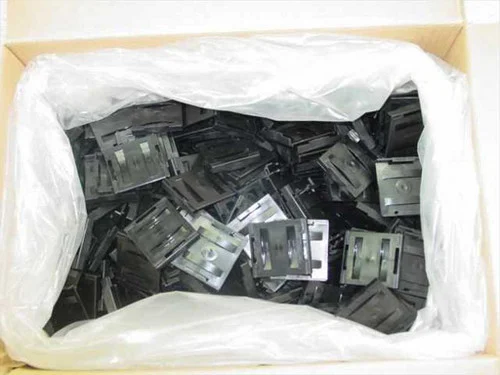 Fluoroware H20-04B-67C02Clip - Package of 500 Each