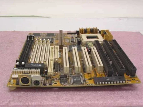 Generic SB82437VX chipsetSocket 7 System Board