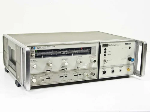 HP 8620CSweep Oscillator w/ HUGHES Millimeter-Wave V-Band RF Sweep Plug-In