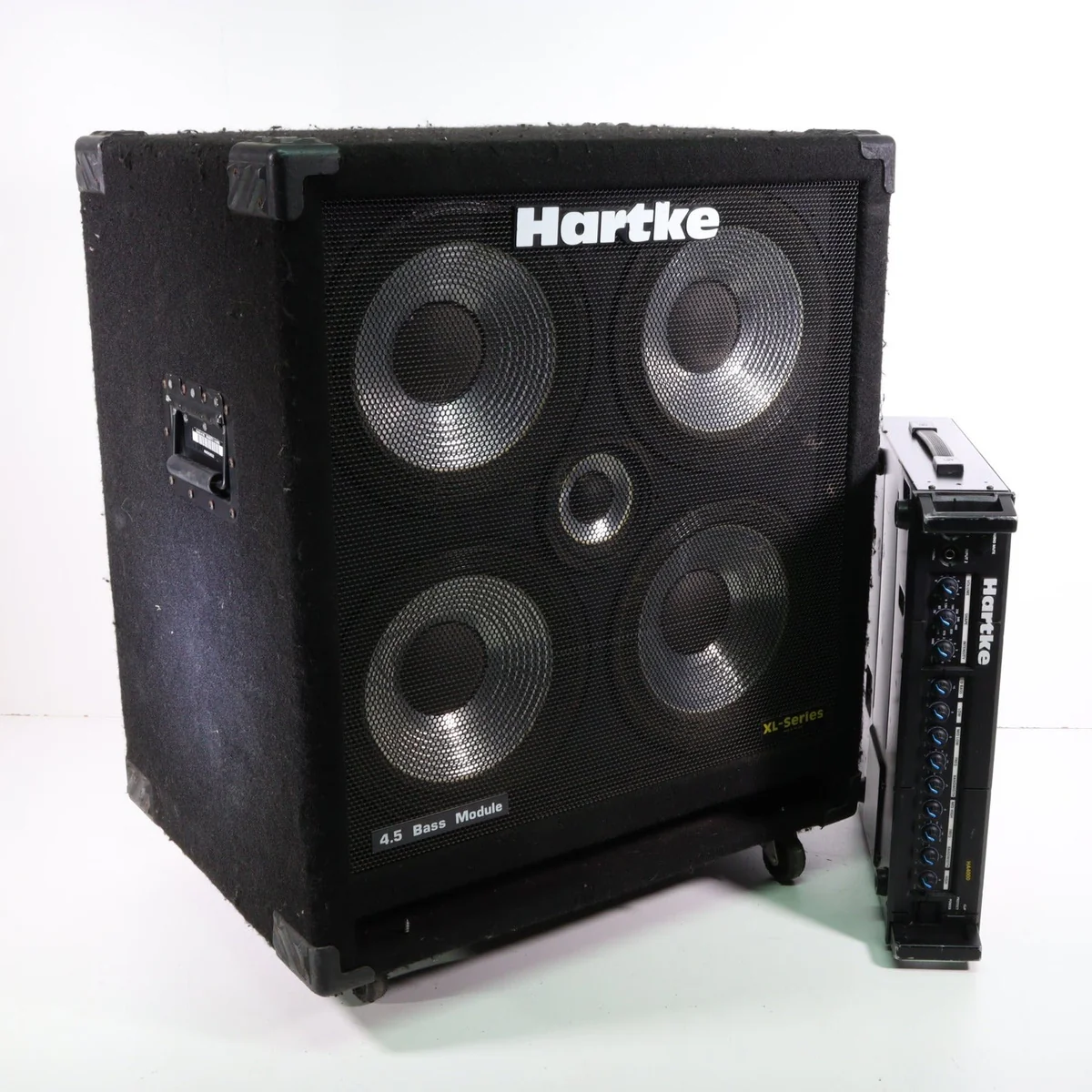 Hartke-Bass-System-4_5XL-Bass-Cabinet-and-HA4000-Bass-Amplifier-Power-Amplifiers_1200x1200.webp Hartke Bass System (4.5XL Bass Cabinet and HA4000 Bass Amplifier)
