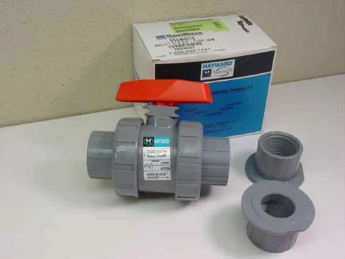 Hayward TB2150STTrue Union Ball Valve 1-1/2" CPVC TB Valve