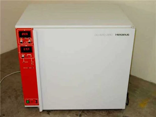 Heraeus B 5061 EC/CO22-Auto-Zero Incubator