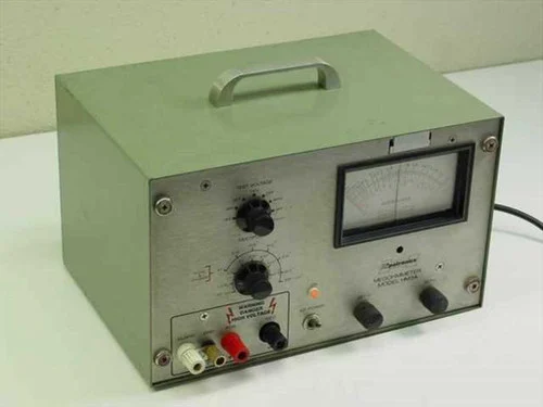 Hipotronics HM3AMegohmmeter