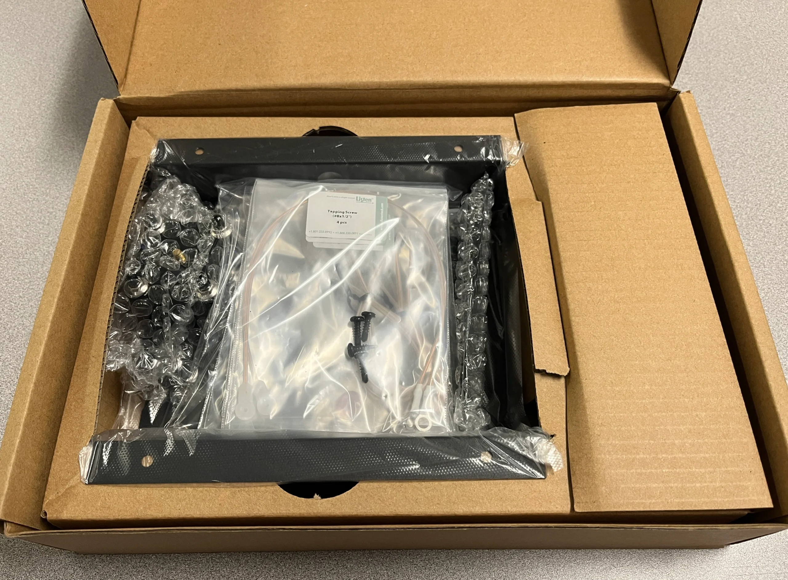 Listen Technologies LA-122 Universal Antenna Kit (72 and 216 MHz)
