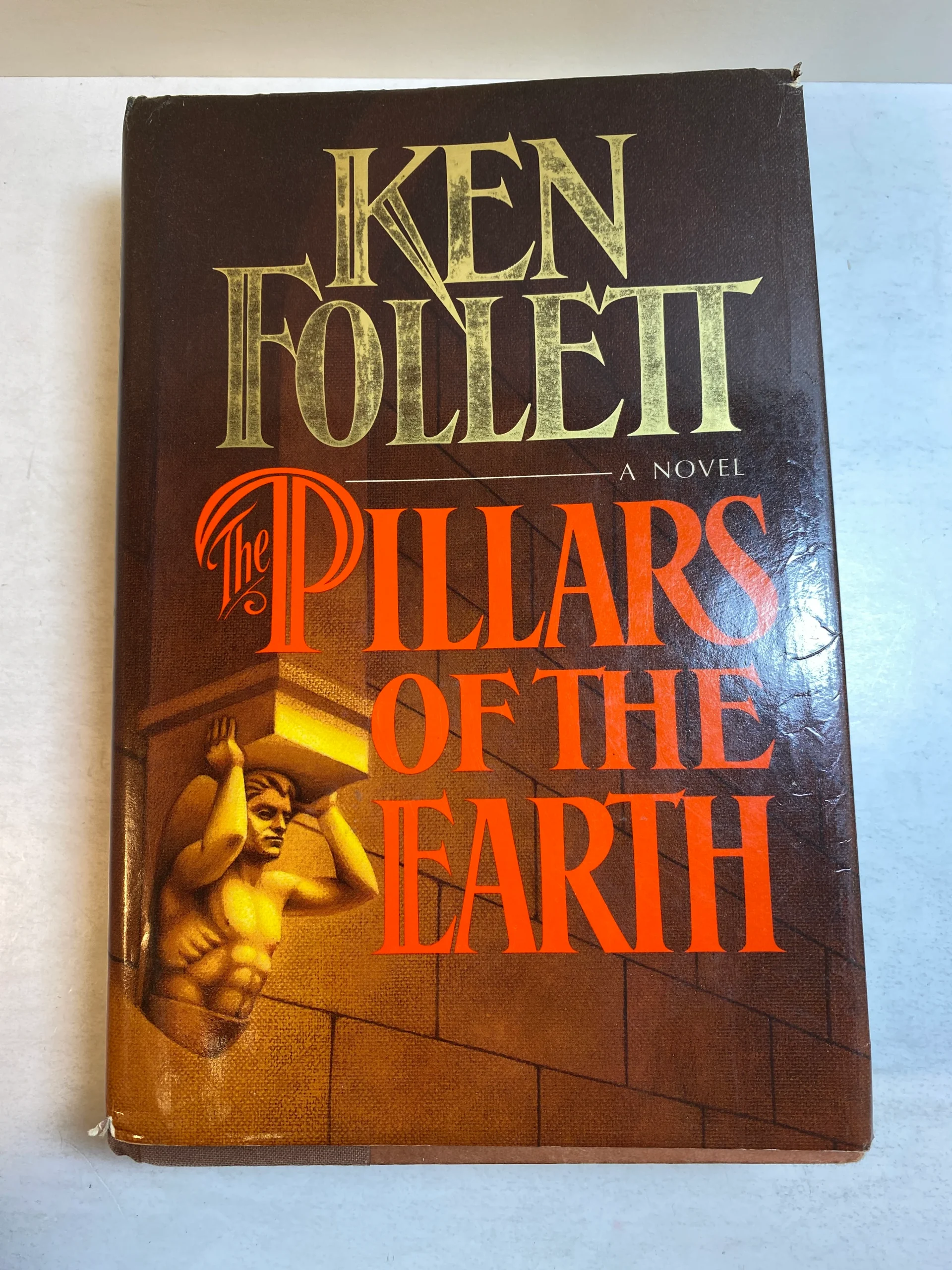 IMG_9117_45bed76b-465d-4c3d-ad53-08c6bc30b100.webp Pillars of the Earth Ken Follett HCDJ 1989 First Edition