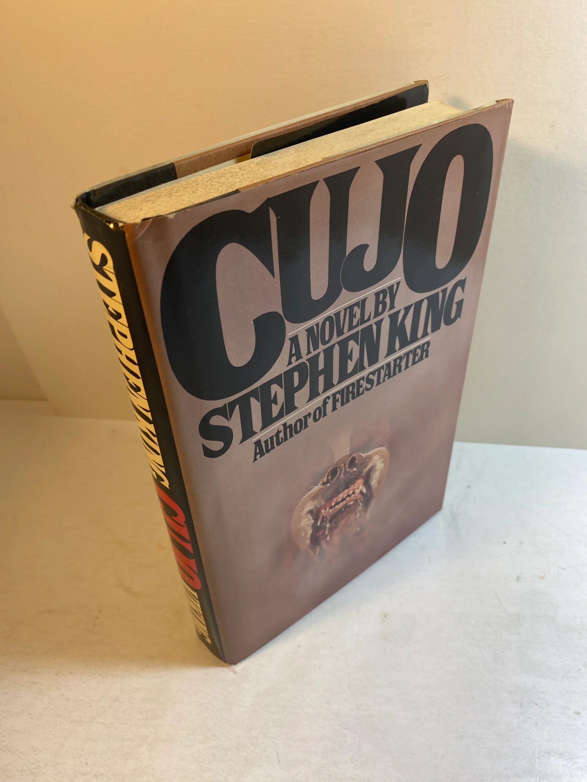 Cujo Stephen King 1981 HCDJ