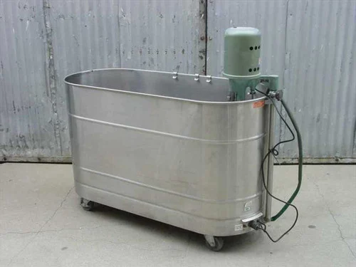 Ille Model T100-54 Stainless Soak Tank and Pump