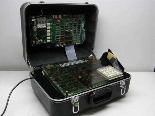 Intergrated Computer Systems MicrocomputerTraining Lab P8080A