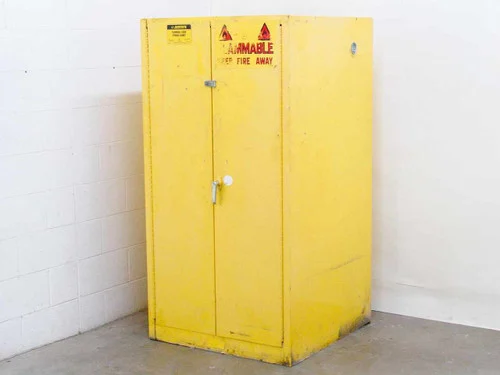 Justrite 25600Flammable Liquid Storage Cabinet 60 Gallon, 227 Liter