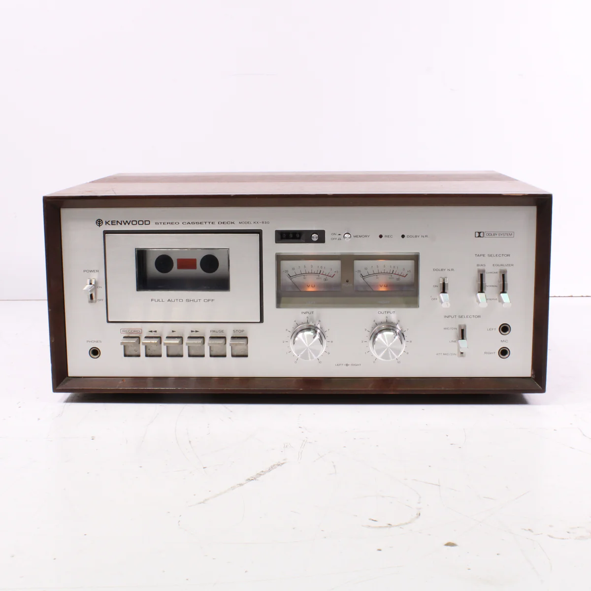 Kenwood-KX-830-Stereo-Cassette-Deck-Silver-Face-Wood-Case-1977-79-Cassette-Players-Recorders_1200x1200.webp Kenwood KX-830 Stereo Cassette Deck Silver Face Wood Case (1977-79)