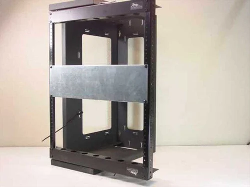 Middle-Atlantic-19-12U-Rotating-Face-Rackmount-Unit-Chassis_132450__22855.1708044570.500.750.webp Middle Atlantic 19"12U Rotating Face Rackmount Unit Chassis