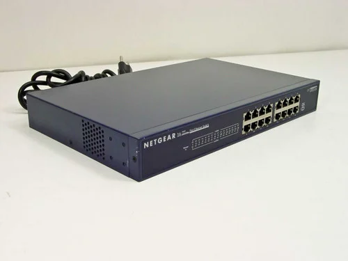 Netgear JFS51616Port 10/100 Mbps Fast Ethernet Switch