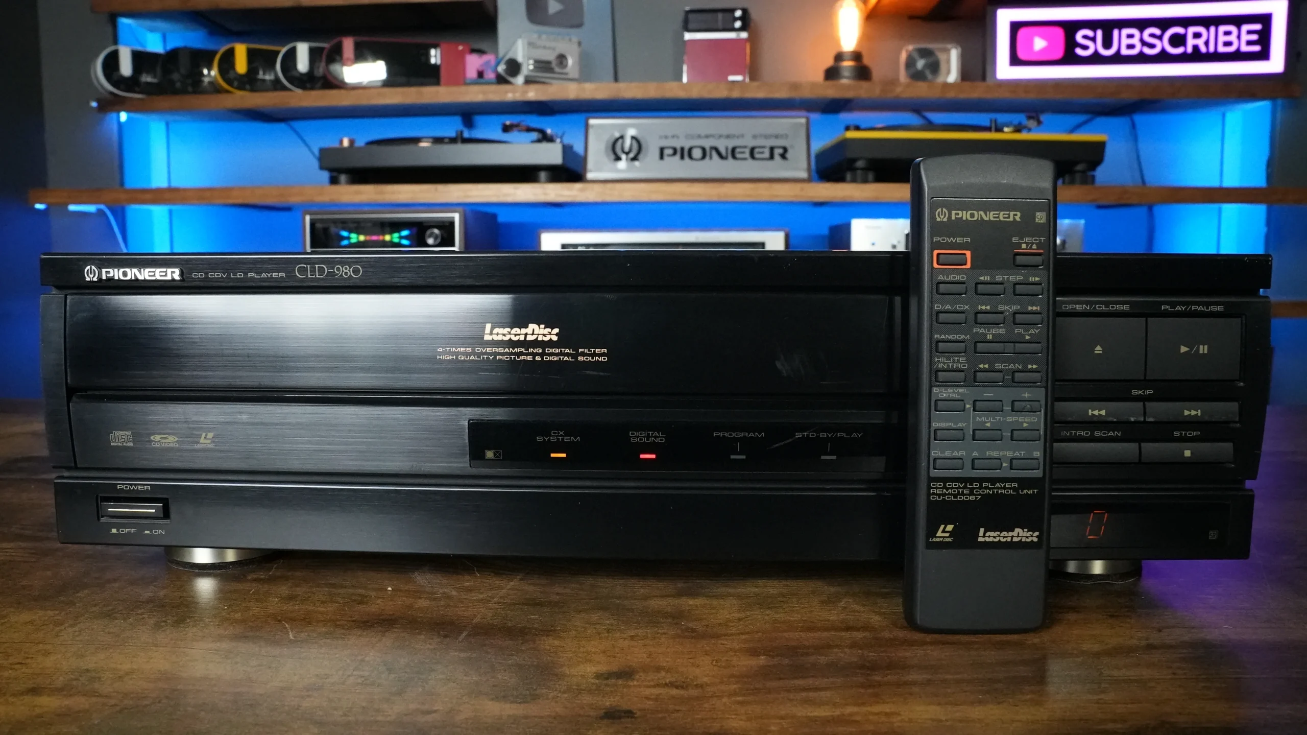 PioneerCLD-980_front.webp Pioneer CLD-980