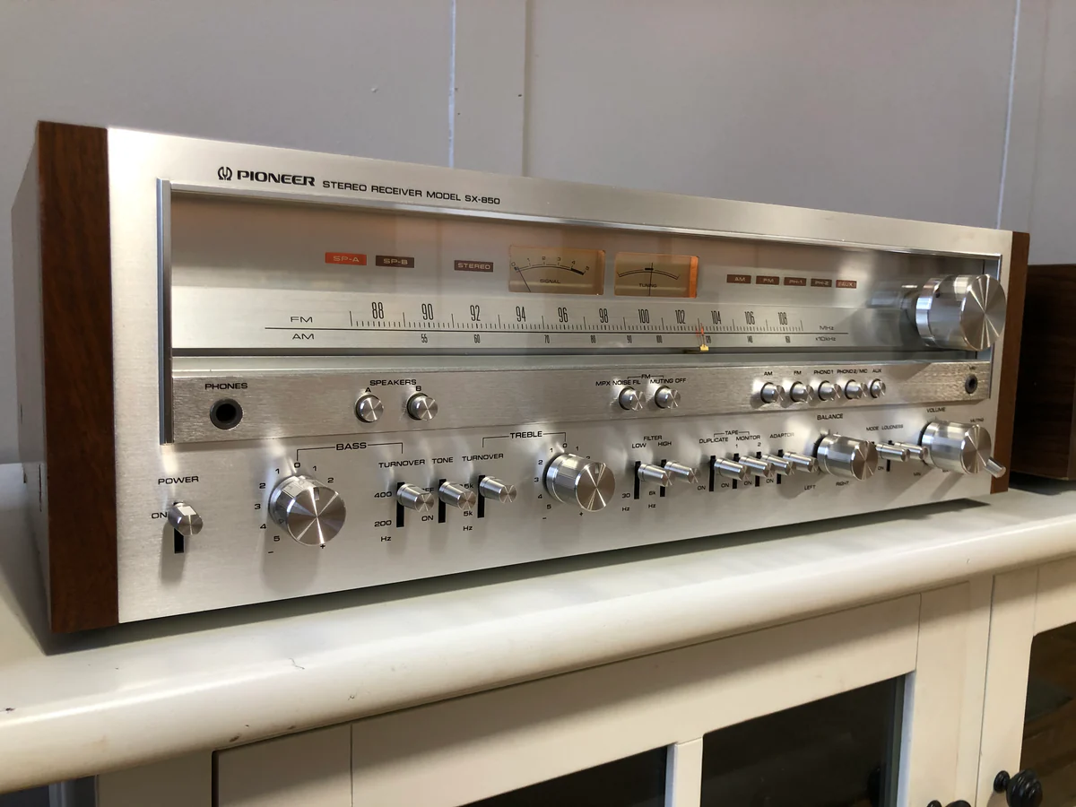 Pioneer SX-850 Vintage Receiver, A Real Powerhouse! - SOLD