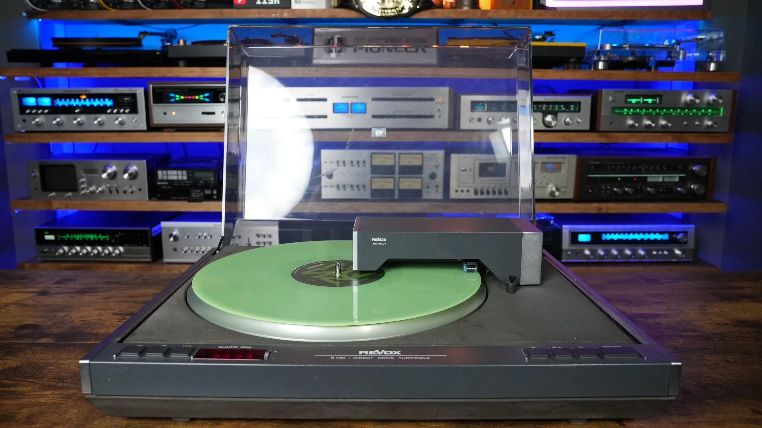 RevoxB790_front.webp Revox B790 *Local Pickup Only*