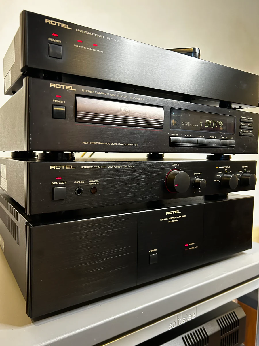 RotelRLC-900RCD-955AXRC-995RB-990BX01_1200x1200.webp Rotel Two-Channel Stack, Complete Analog Setup - SOLD