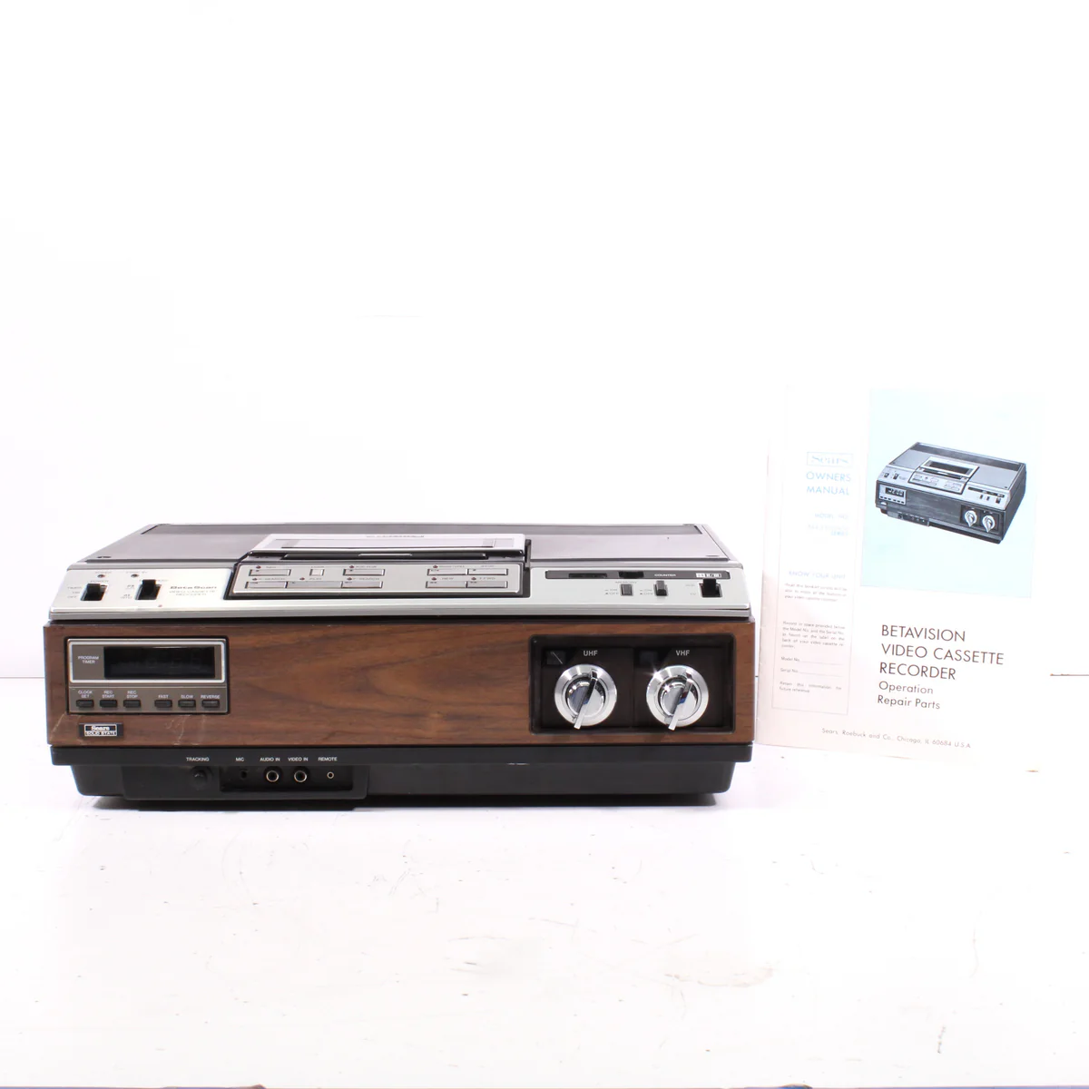 Sears-564_53060901-Top-Loading-Betamax-VTR-Video-Tape-Recorder-Betavision-1980-Betamax-Player_1200x1200.webp Sears 564.53060901 Top-Loading Betamax VTR Video Tape Recorder Betavision (1980)