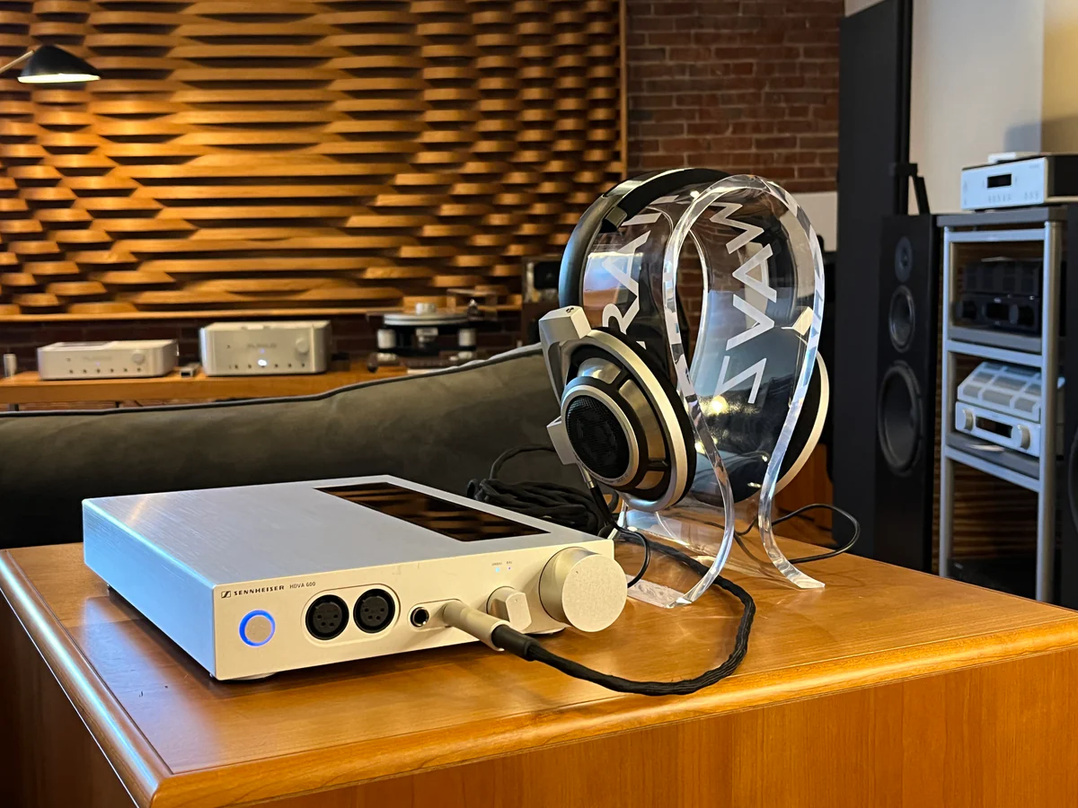 Sennheiser HD800 & HDVA600 Headphone Combo, Supreme Cans!
