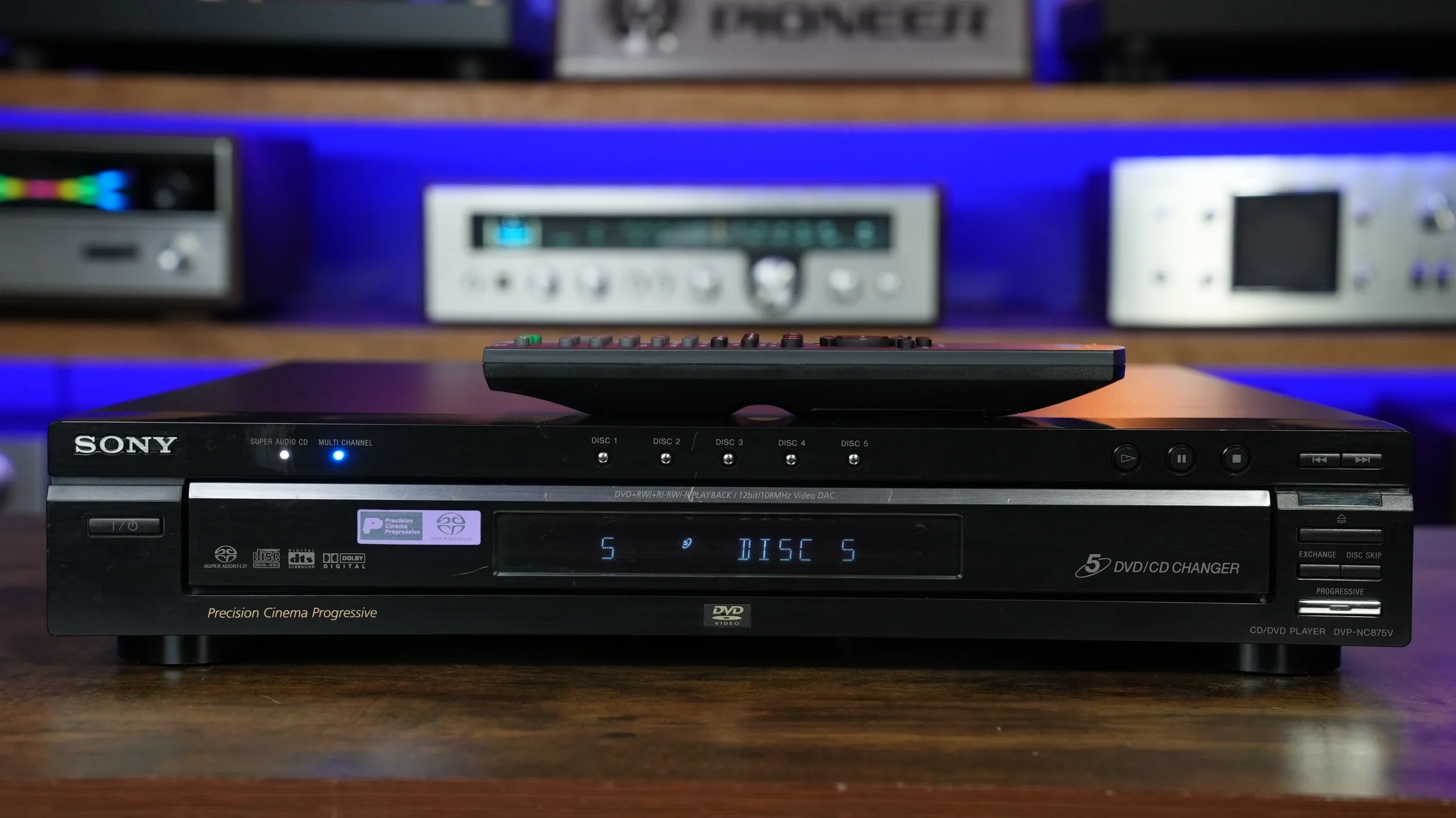 SonyDVP-NC875V_front.webp Sony DVP-NC875V