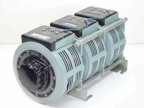 Superior-Electric-136B-3-Powerstat-Variable-Transformer-240V-3Ph-22Amp_116754__72062.1707958660.500.750.webp Superior Electric 136B-3Powerstat Variable Transformer 240V 3Ph 22Amp