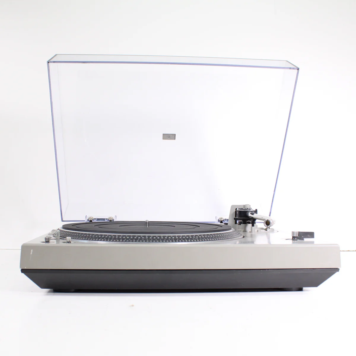 Technics SL-1500 2-Speed Direct Drive Turntable