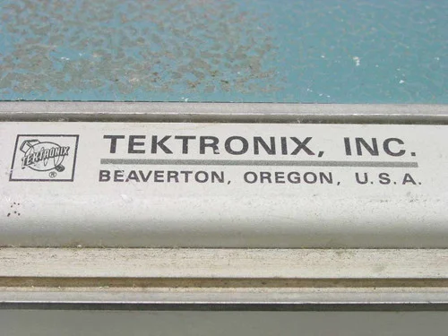 Tektronix 7704Oscilloscope for Parts or repair