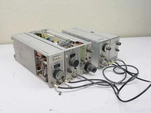 Tektronix 7L13Spectrum Analyzer w/ TR502 Tracking Generator