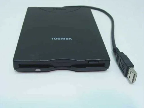 Toshiba PA3214UUSB External Laptop Floppy Drive - Black