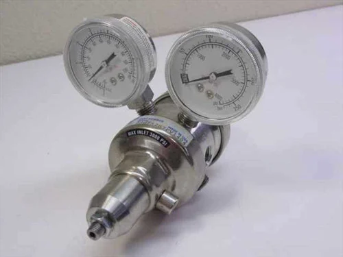 Veriflo-DSG752S-7P404-Stainless-Steel-High-Pressure-Regulator_133018__17812.1708047631.500.750.webp Veriflo DSG752S-7P404Stainless Steel High Pressure Regulator