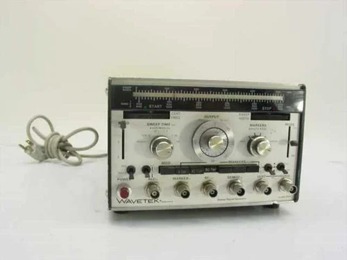 Wavetek 2001Sweep/ Signal Generator 1-1400 Mhz RF